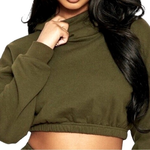 naked wardrobe Tops - NWOT Naked Wardrobe Cropped Hoody Women Olive Green Size Medium